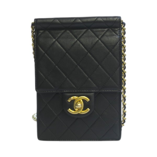 ☆サイドチェーンが上品☆【CHANEL】ファスナー付きポーチ 黒 CHANEL シャネル クラッチバッグ マトラッセ ココマーク