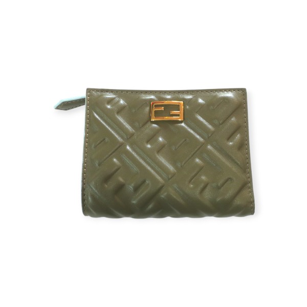 FENDI フェンディ 8M0506  ズッカ柄 エン元締め製作 ナッパレザー 2つ折り コンパクトウォレット 紙入れ  【極美品】【貨物輸送無料】【一六銀行かんてい局横浜港南店】中古品 used A