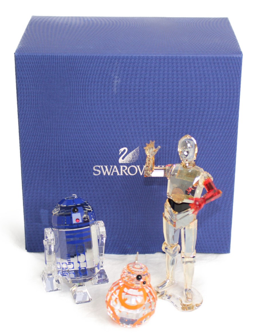 楽天市場 Swarovski スターウォーズ R2 D2 8 C 3po 3体セット ブルー オレンジ ブラウン メンズ レディース ユニセックス ブランド Star Wars 人形 置物 クリスタル ガラス インテリア 小物 プレゼント 贈り物 人気 中古 かんてい局松前ｒ５６号店