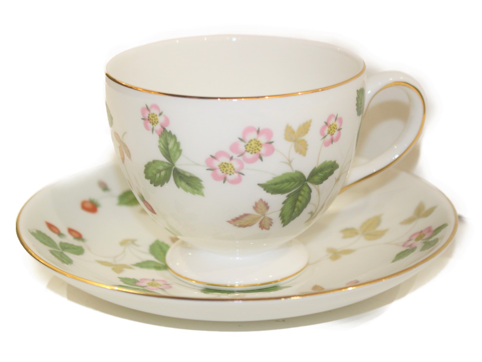 今月限定 特別大特価 Wedgwood ワイルドストロベリー コーヒーカップ ソーサー 緑 赤 白 グリーン レッド ホワイト マルチカラー メンズ レディース ユニセックス コップ セット 飾り 記念 お祝い 置物 プレゼント 贈り物 人気 中古 人気no 1 本体 Www