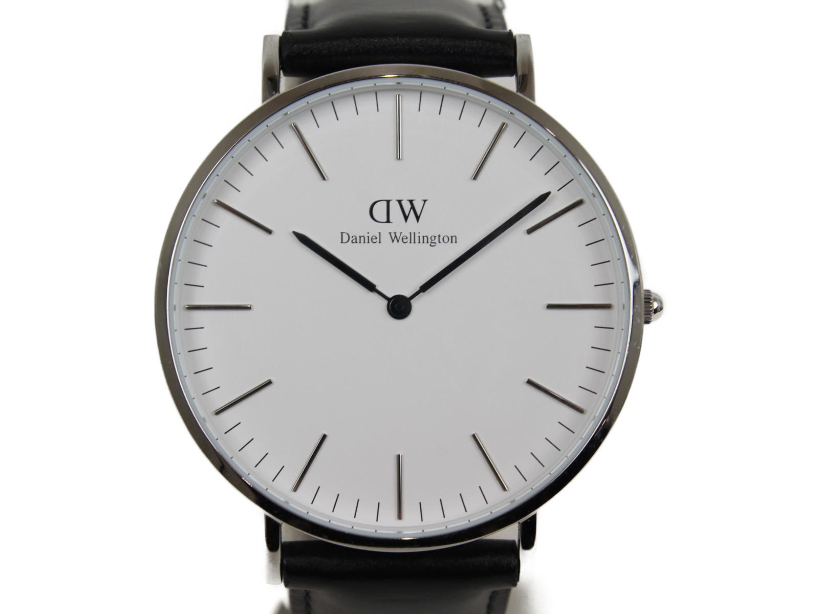 レビューで送料無料 Daniel Wellington ダニエル ウェリントン Classic Sheffield Dw クオーツ Ss シルバー ホワイト 40ｍｍ レザーベルト レディース 腕時計 中古 格安人気 Aerodynamicinc Com