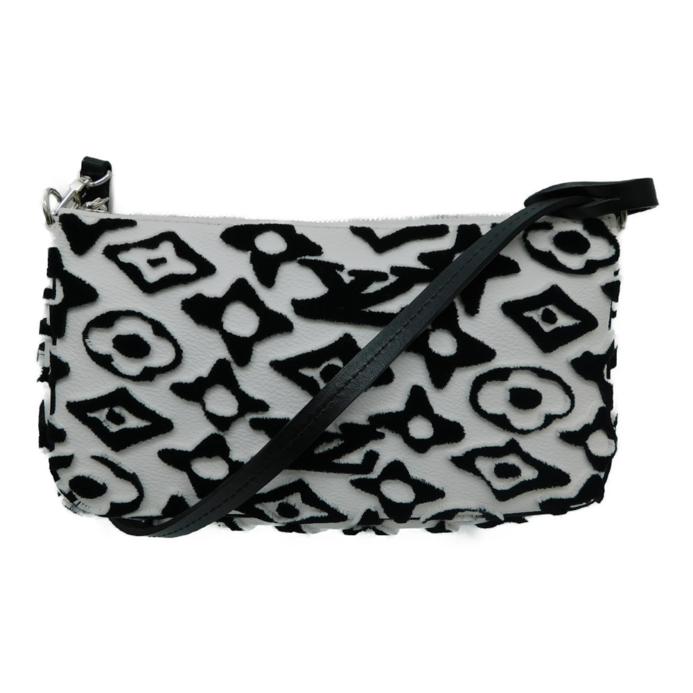 【布袋あり】LOUIS VUITTON ルイヴィトン LV×UFポシェットアクセソワール M45565 モノグラム 手ごわいテッド産業 ハンドバッグ 合財袋 白いこと×黒いこと しろがね色金具 レディース 一般受け 差し上げ物 差し上げ物荷拵え【中古】新居浜店