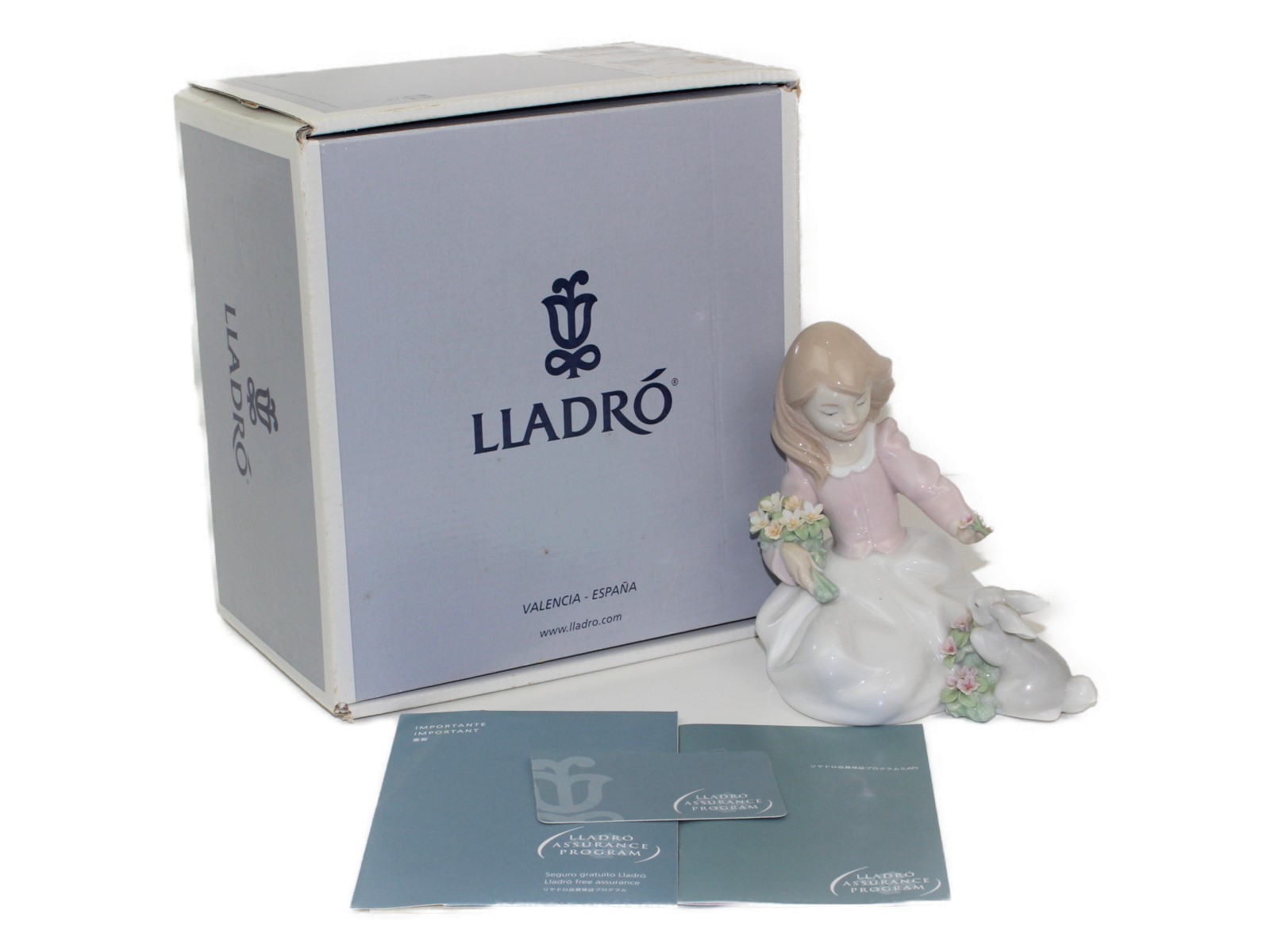 LLADRO リヤドロ 花の香りに包まれて マルチカラー 磁器 ブランド 人形 お祝い プレゼント インテリア 飾り 置物 女の子 少女【中古】松前R56号店 楽天市場】LLADRO リヤドロ 花の香りに包まれて マルチカラー