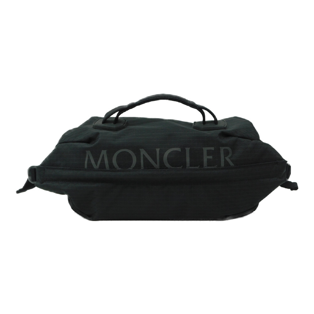 【美品✨】MONCLER FELICIE ボディバッグ 黒 メンズ 斜め掛け 美品✨】MONCLER FELICIE ボディバッグ 黒 メンズ 斜め掛け