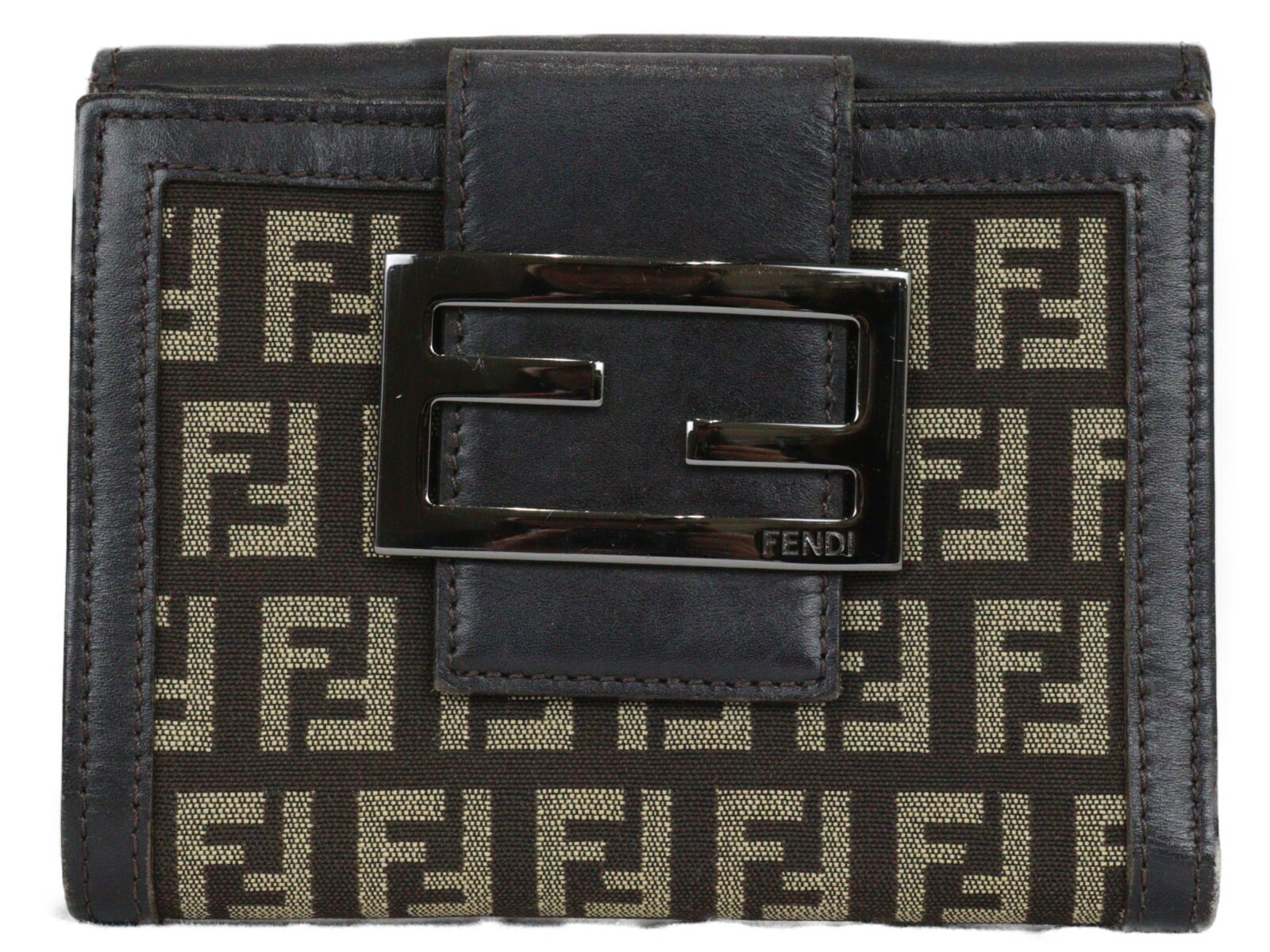 【美品】FENDI フェンディ FFロゴ 二つ折り財布 キャンバス×レザー 楽天市場】【FENDI】フェンディ 二つ折り長財布 F-NR300-8M0021