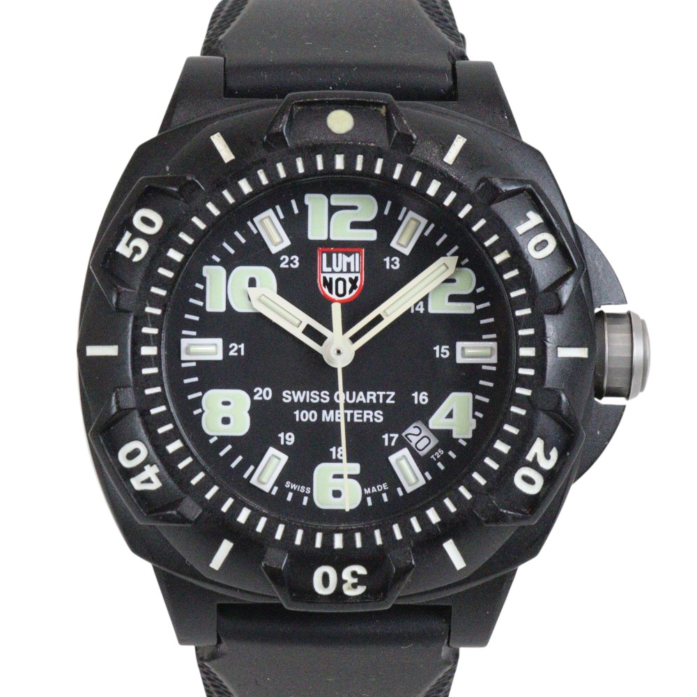 ルミノックスLUMINOX　SR-71　ブラックバード9000シリーズ　9082 ルミノックスLUMINOX SR-71 ブラックバード9000シリーズ 9082