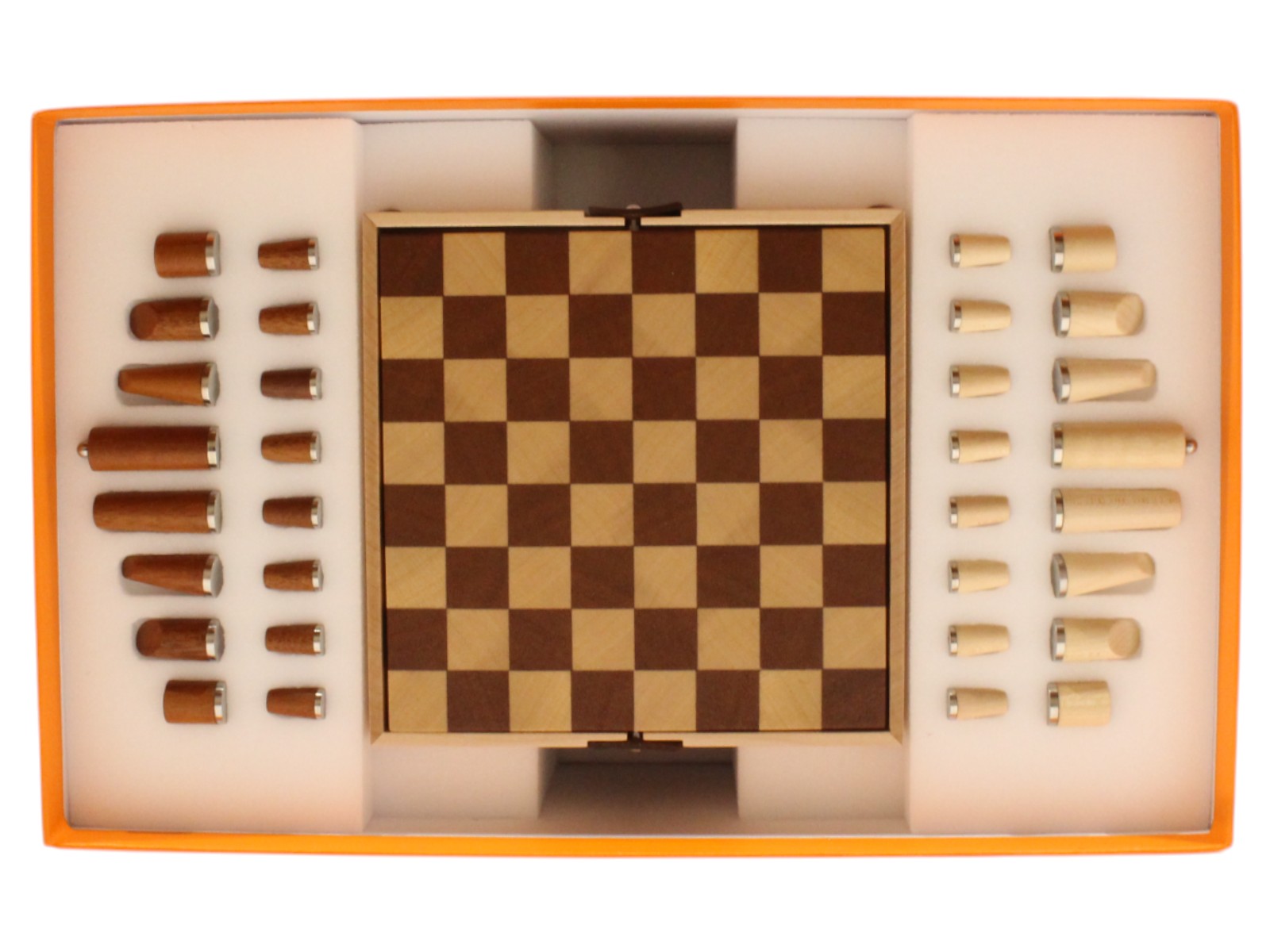 楽天市場】【中古】SAINT LOUIS サンルイ シュバル チェス駒 置物