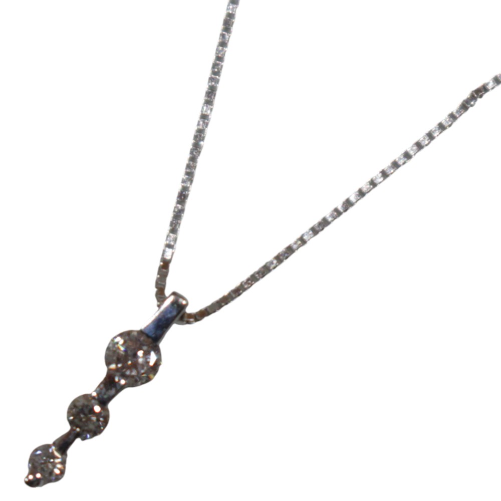 【アジャスター有】K18WG　ホワイトゴールド　ネックレス　3P　ダイヤモンド　0.13ct　39.5cm　1.7g　綺麗　可愛い　シンプル　レディース　ギフト　プレゼント包装可【中古】松山久万ノ台店｜かんてい局松前Ｒ５６号店 46,080円