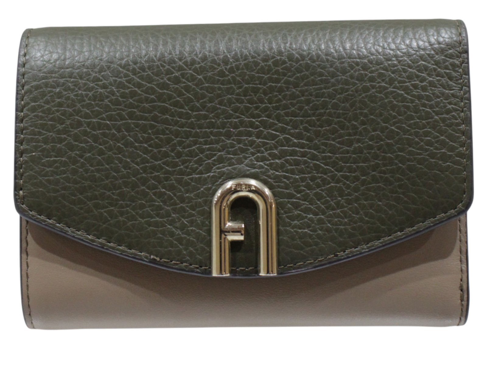FURLA　フルラ　三つ折り財布　レザー　ベージュ&times;カーキ　ゴールド金具　コンパクトウォレット　財布　ウィメンズ　レディース　カジュアル　プレゼント包装　ギフト【中古】松山久万ノ台店｜かんてい局松前Ｒ５６号店