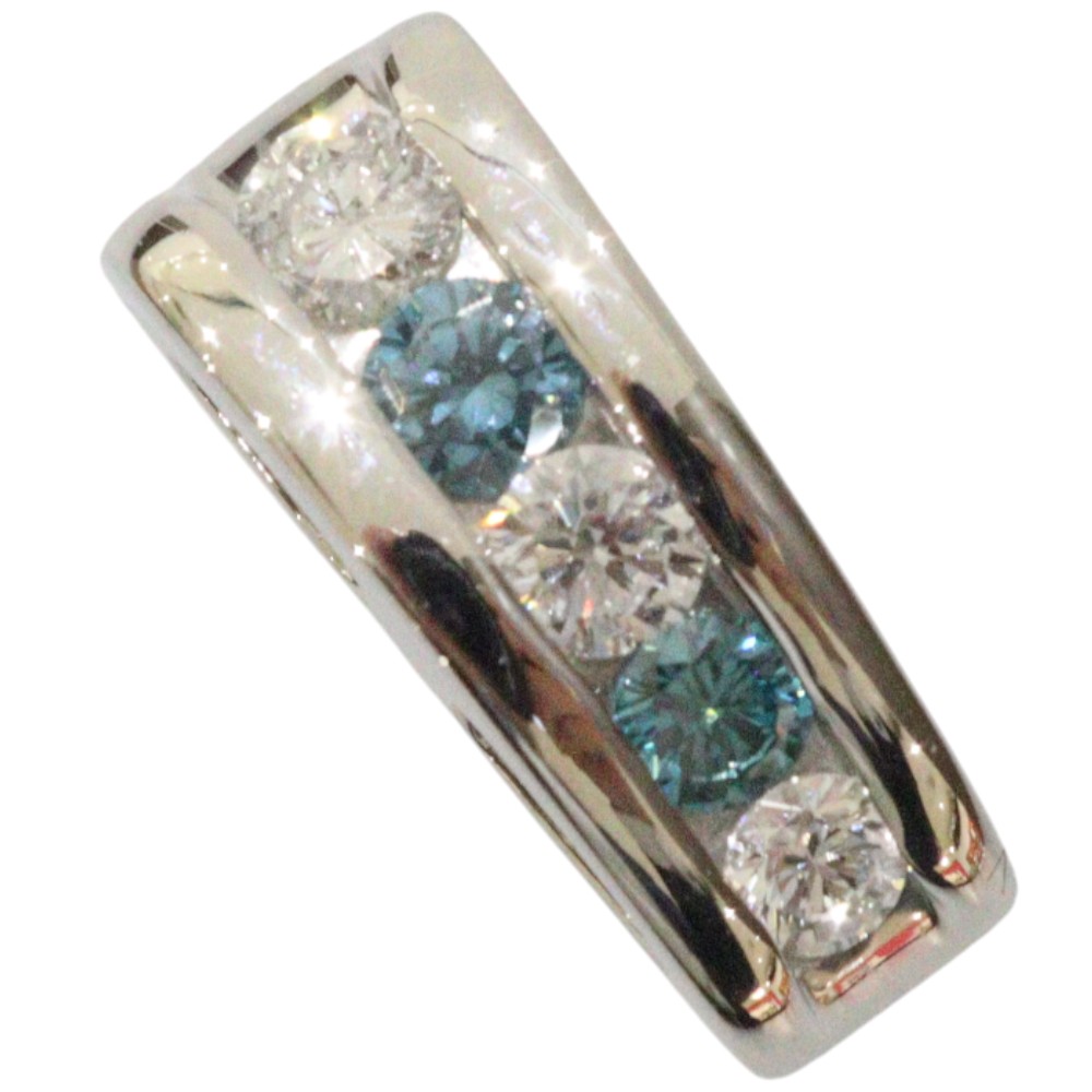 【ポリッシュ済み】Pt900　プラチナ　ペンダントトップ　ネックレストップ　ブルー ダイヤモンド　0.40ct　2.0g　シンプル　綺麗　レディース　ジュエリー　プレゼント包装可【中古】松前R56号店