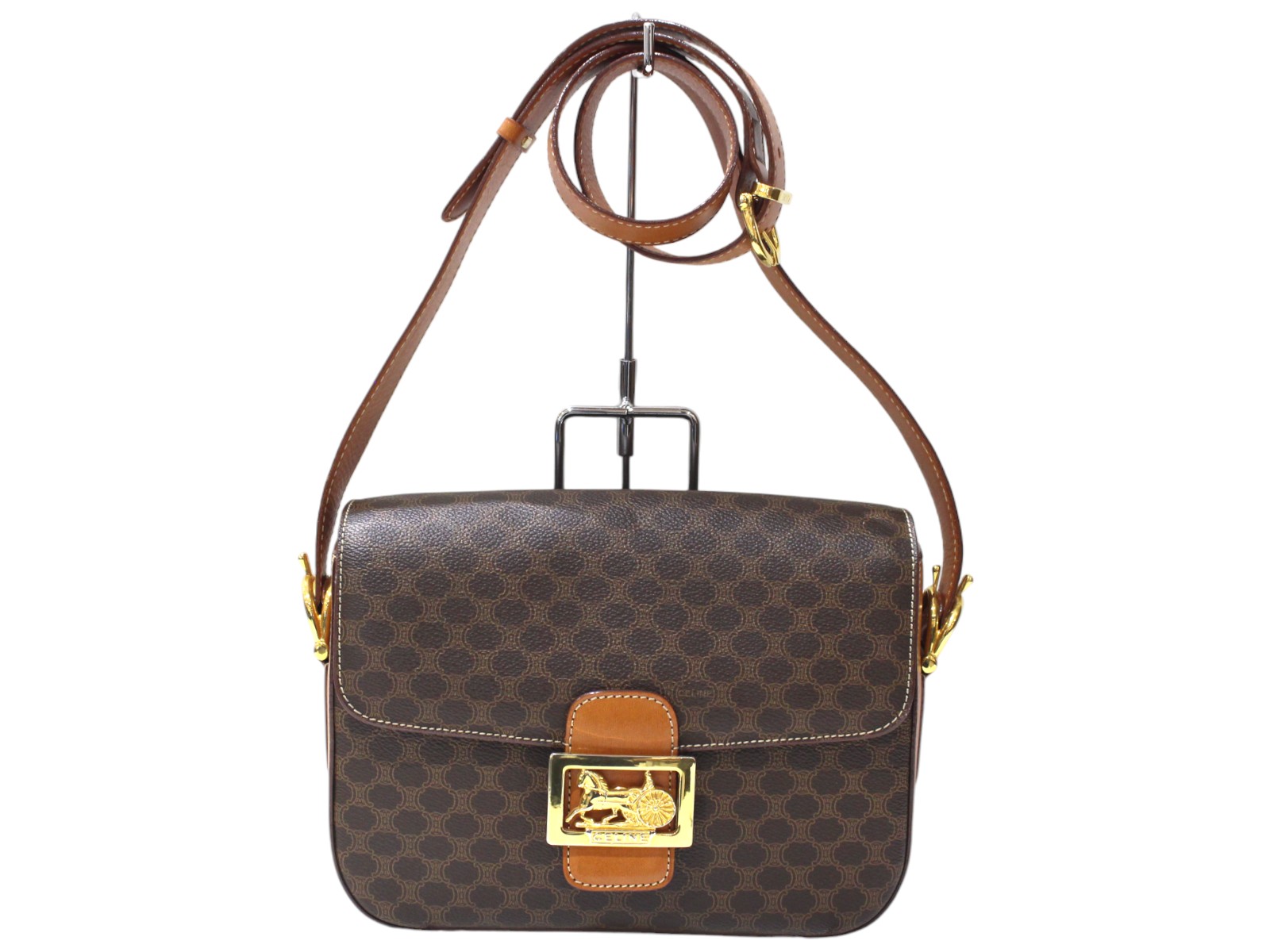 楽天市場】CELINE【セリーヌ】馬車金具 ショルダーバッグ 楽天市場】CELINE【セリーヌ】馬車金具 ショルダーバッグ