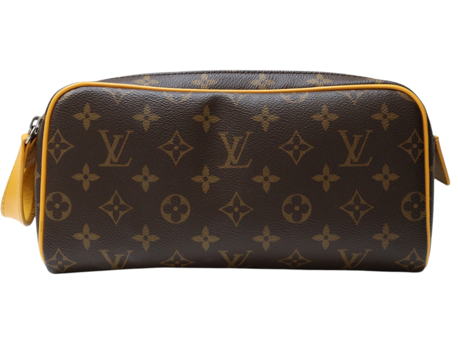LOUIS VUITTON　ルイ・ヴィトン　ドップ・キット　M12643　モノグラム･マカサー　サフランイエロー セカンドバッグ　クラッチバッグ　ブラウン　メンズ　人気　ギフト　プレゼント包装可【中古】松山朝生田店