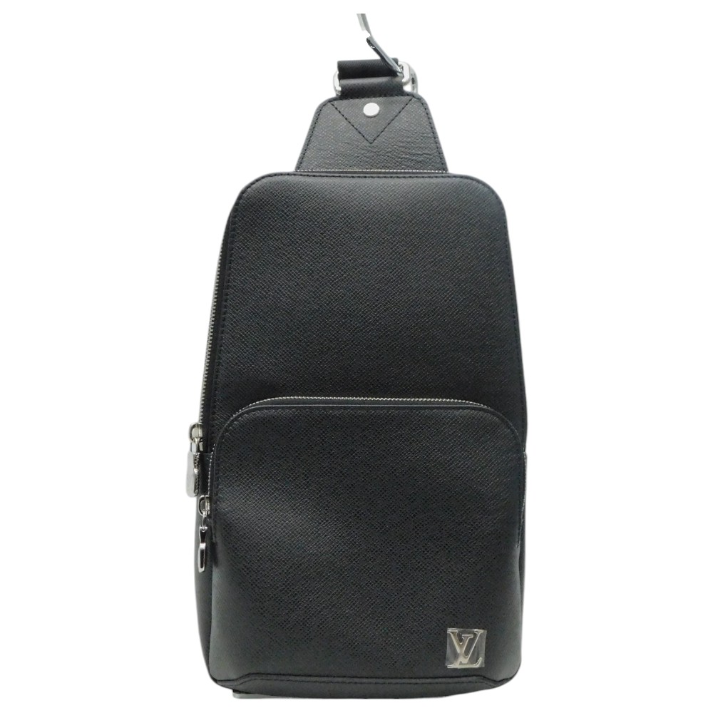 LOUIS VUITTON　ルイ・ヴィトン アヴェニュー・スリングバッグ　M30443　タイガ　ノワール　ボディバッグ　メンズ　人気　シンプル　ギフト　プレゼント包装可【中古】新居浜店