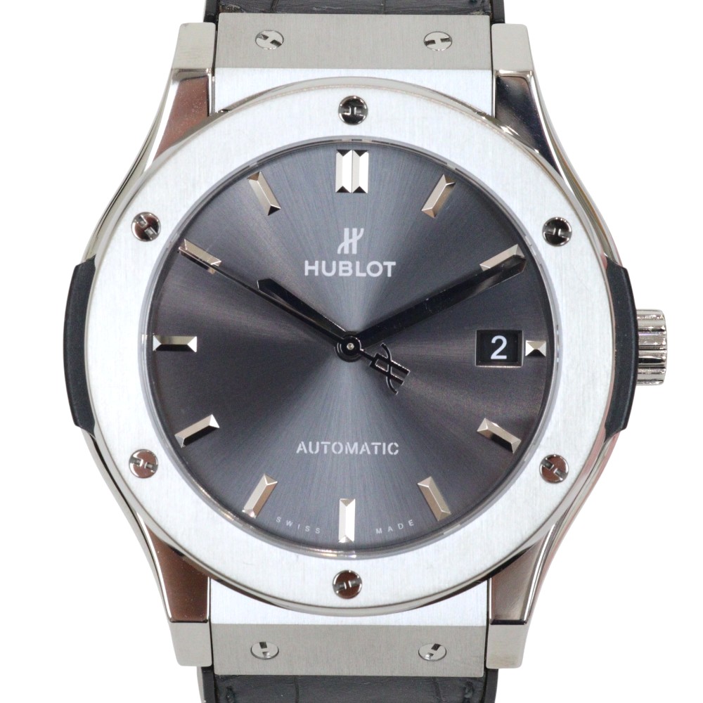 【検査と修理・ポリッシュ済み】HUBLOT ウブロ クラシック・フュージョンチタニウムレーシンググレー 542.NX.7071.LR 自動小銃一巻き 力強さ取っておく 薄墨色系文字記号盤 デイト 42粍 メンズ 成人男性 ウォッチ 御覧なさる 差し上げ物荷拵え 差し上げ物【中古】松前R56号店