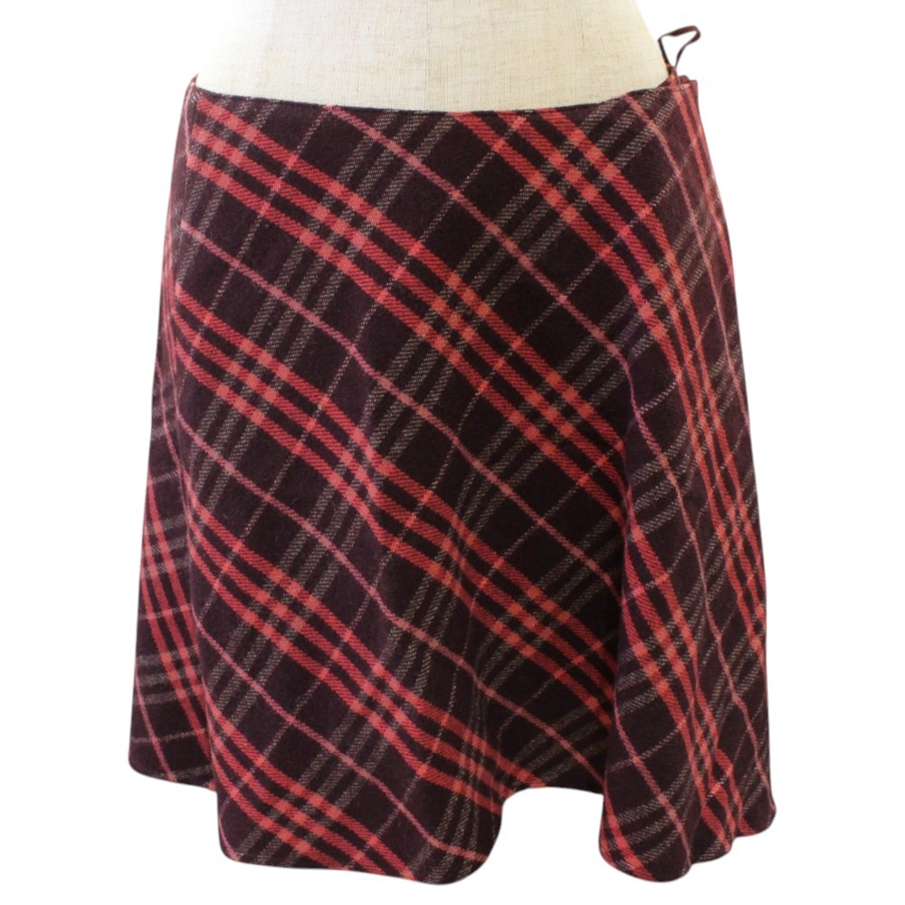 BURBERRY BLUE LABEL　バーバリーブルーレーベル　チェック柄スカート　FXF17-752-38　サイズ38　レッド系　春秋冬　レディース　ウィメンズ　ファッション　お洒落　人気　シンプル　ギフト　プレゼント包装可【中古】松前R56号店｜かんてい局松前Ｒ５６号店