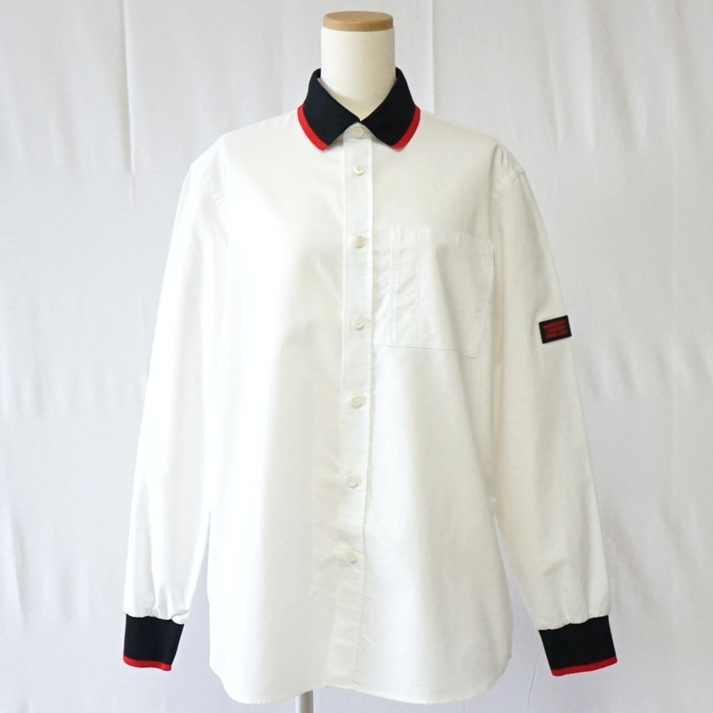 バーバリー　ホワイトコットン長袖シャツ Bロゴ刺繍 BURBERRY バーバリー シャツ メンズ 刺繍 コットンシャツ EKD
