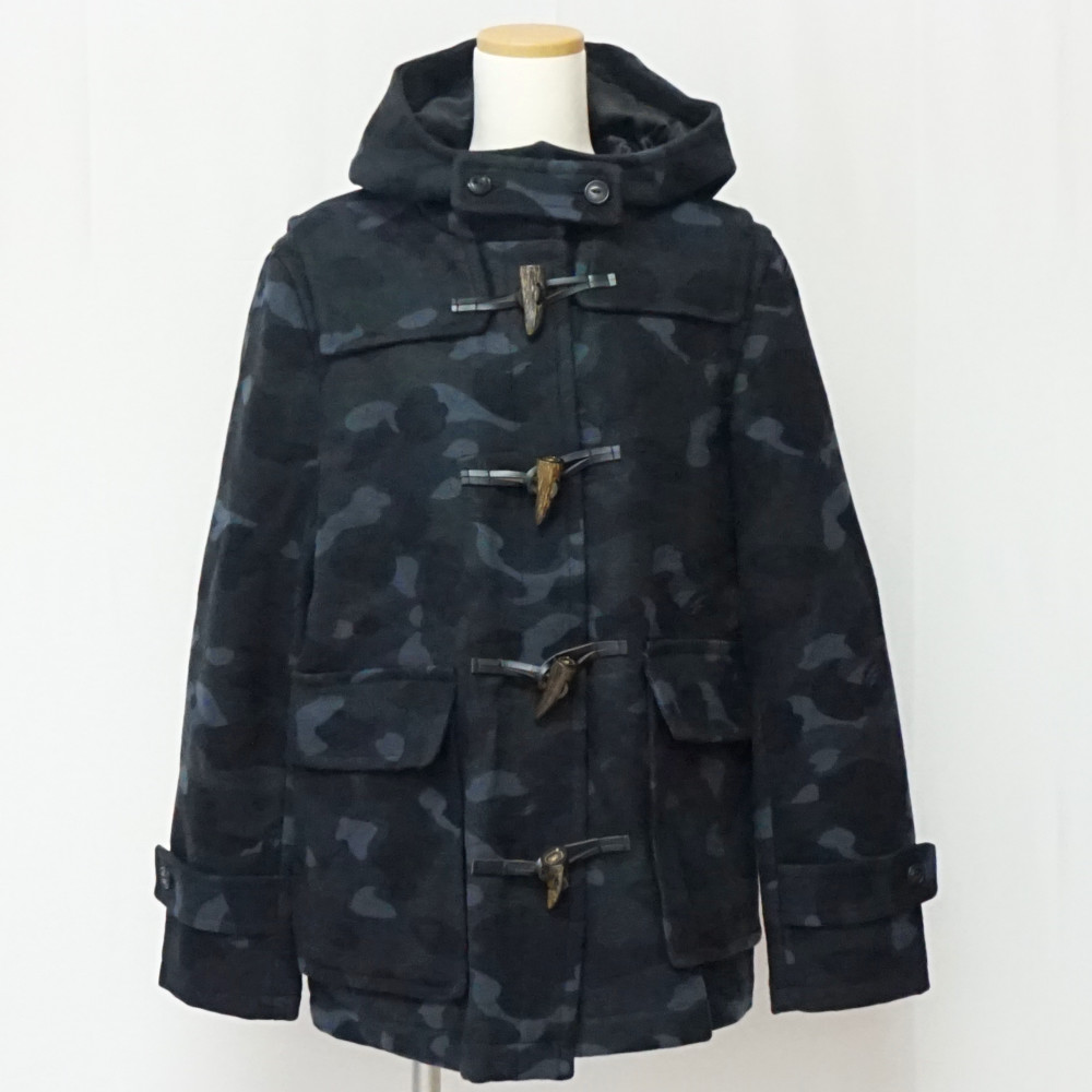 A BATHING APE　アベイシングエイプ　1860-141-008　カモフラダッフルコート　ブラック系　迷彩柄　サイズL　日本製　アウター　ユニセックス　【中古】