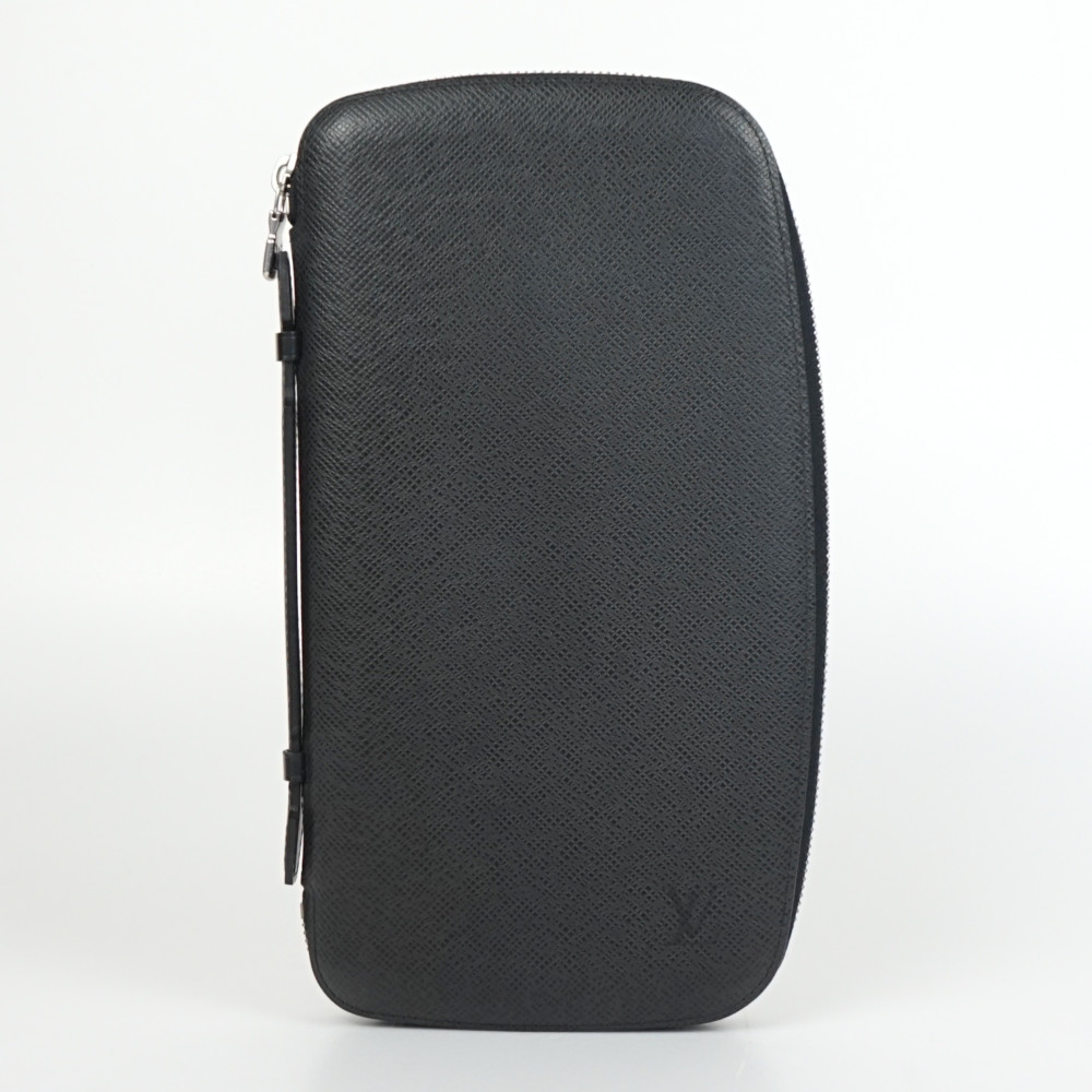 LOUIS VUITTON　ルイヴィトン　M30652　オーガナイザー・アトール　タイガレザー　アルドワーズ　ブラック　黒　長財布　トラベルケース　メンズ　【中古】
