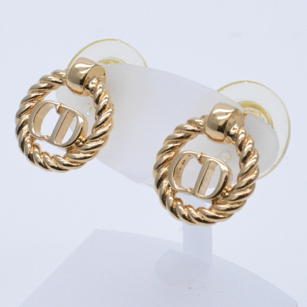 DIOR　ディオール　ロゴピアス　金メッキ　CDロゴ　耳飾り　ジュエリー　アクセサリー　ブランドアクセ　レディース　【中古】 12,324円