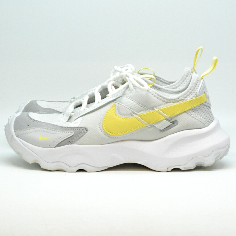 NIKE　ナイキ　TC7900 FJ5469　スニーカー　Photon Dust/Lemon Chiffon　フォトン ダスト/レモン シフォン　サイズ表記UK5　日本サイズ約24.0cm程度　レディースシューズ　アパレル　【中古】｜質屋かんてい局　盛岡店