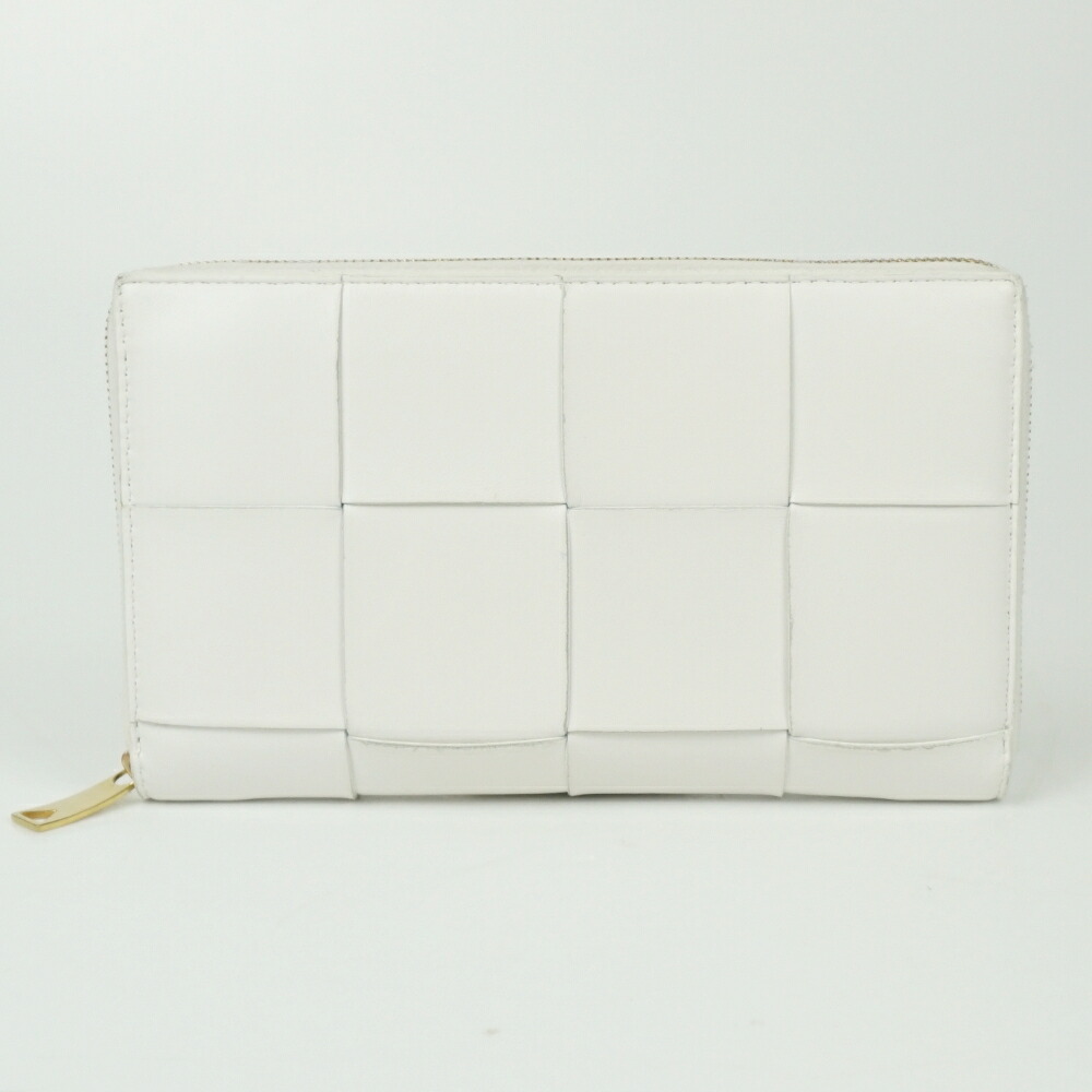 BOTTEGA VENETA ボッテガヴェネタ 750259 テープ ラウンドジップウォレット 白いこと 白 イントレチャート 編込みなめし革 長紙入れ メンズ レディース 【中古】