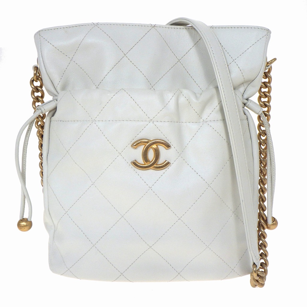CHANEL シャネル マトラッセ ココマーク 合切袋 チェーン店ショルダーバッグ カーフスキン 白いこと ゴールド金具 【度合いA】【中古】 バッグ-ショルダーバッグ・メッセンジャーバッグ-バッグ・小物・ブランド雑貨