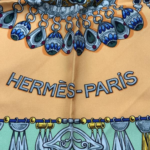 HERMES エルメス スカーフ 砂漠のアクセサリー-