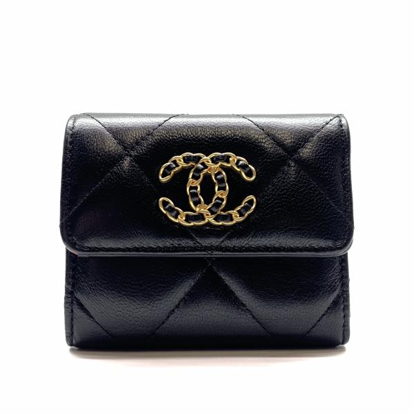 CANEL☆財布 楽天市場】≪Brand new≫ CHANEL 19 Small Flap Walette Black