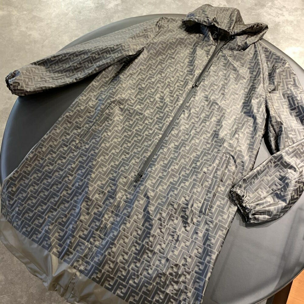 Seasonal Wrap入荷 FENDI フェンディ FF0250 A4LH ロゴプリント ズッカ