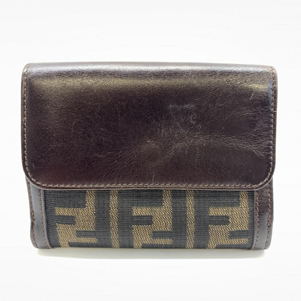 (C012912)FENDI フェンディ ズッカ柄 財布 二つ折り財布 FENDI フェンディ ズッカ柄2つ折り財布