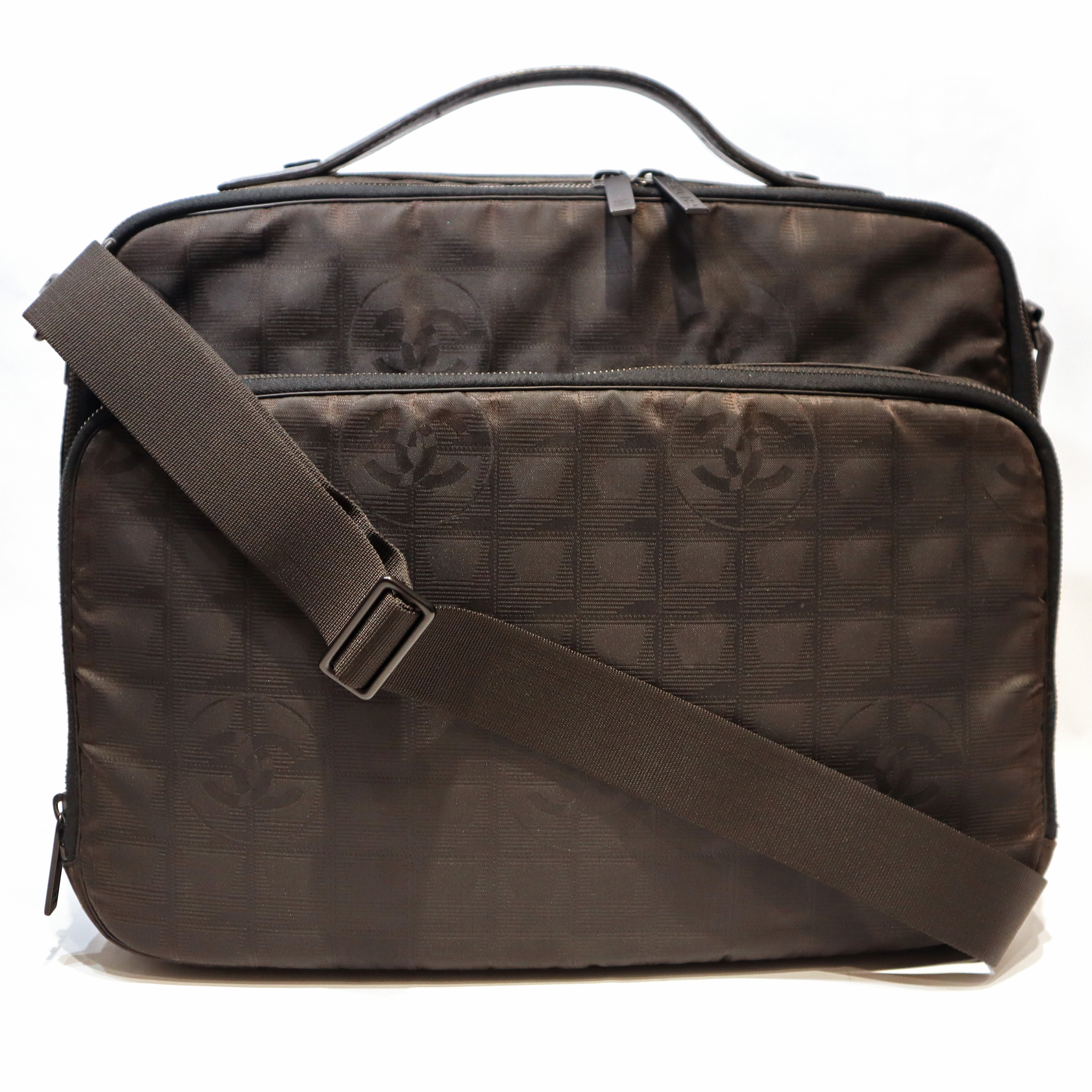 【nao】CHANEL シャネル　ニュートラベルライン  ビジネスバッグ 楽天市場】CHANEL シャネル ニュートラベルライン ビジネス