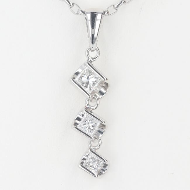 PT900/850 ダイヤモンドネックレス D0.50ct 約40cm/約6.6g 3連 トリロジー ダイヤモンド platinum/プラチナ 豪華 ギフト プレゼント 贈り物 お祝い【中古】h