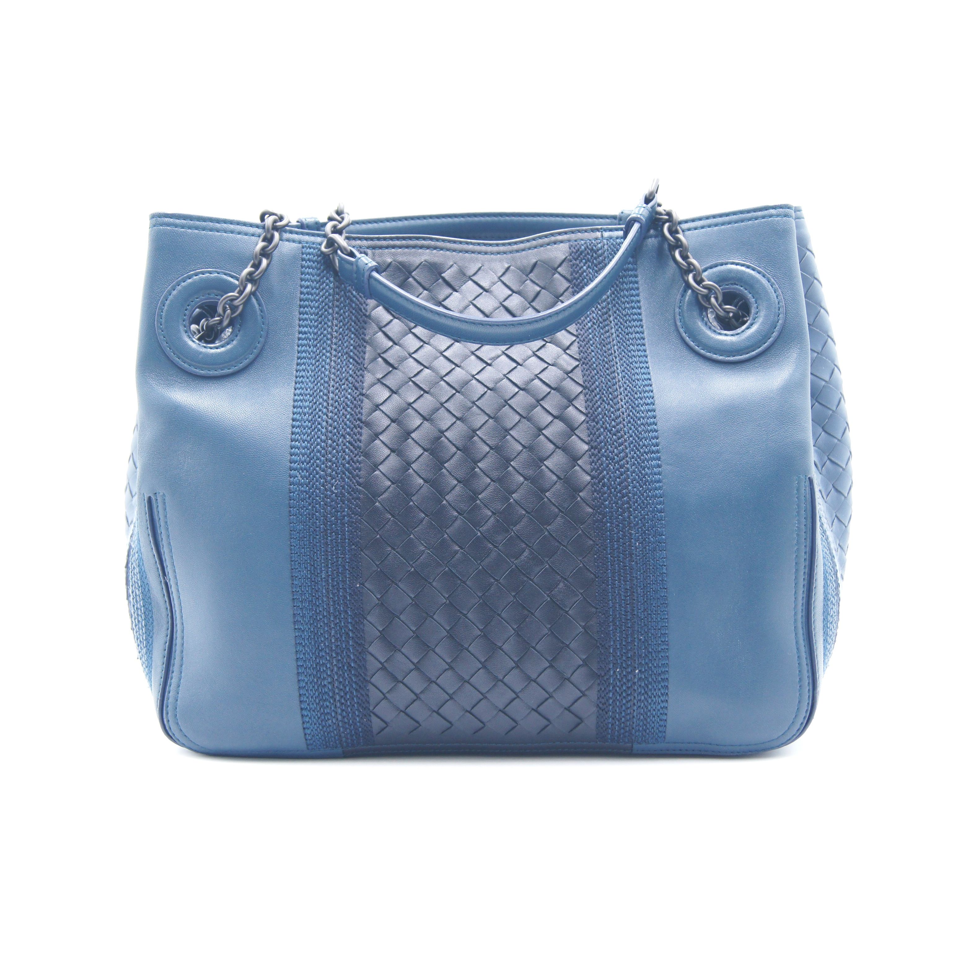ボッテガヴェネタ【BOTTEGA VENETA】イントレチャートチェーントート エンブロイダード ショルダーバッグ カーフスキン レザー ブルー/グレー系 ギフト プレゼント レディース/女性【中古】a 土浦|質屋かんてい局つくば 店