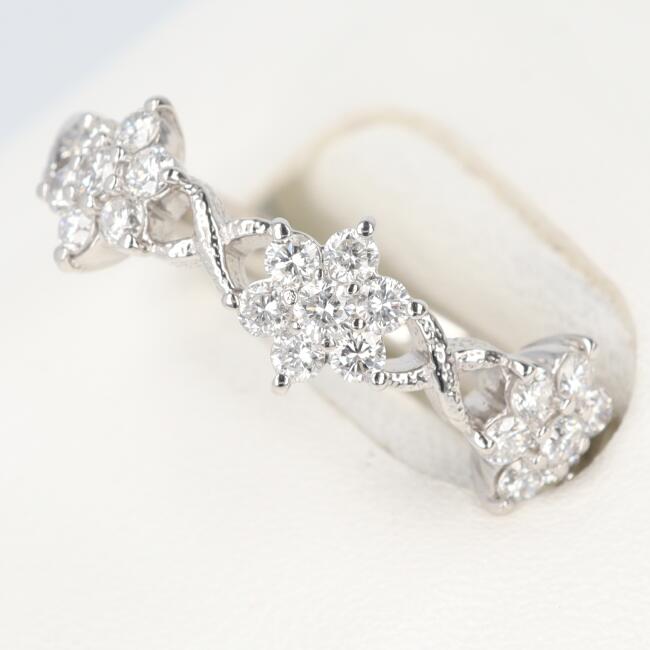 PT900 ダイヤモンドリング D0.55ct 11.5号/約5.3g フラワーモチーフ/花 プラチナ/Platinum ゴージャス 女性/レディース ギフト プレゼント 贈り物 お祝い【中古】h