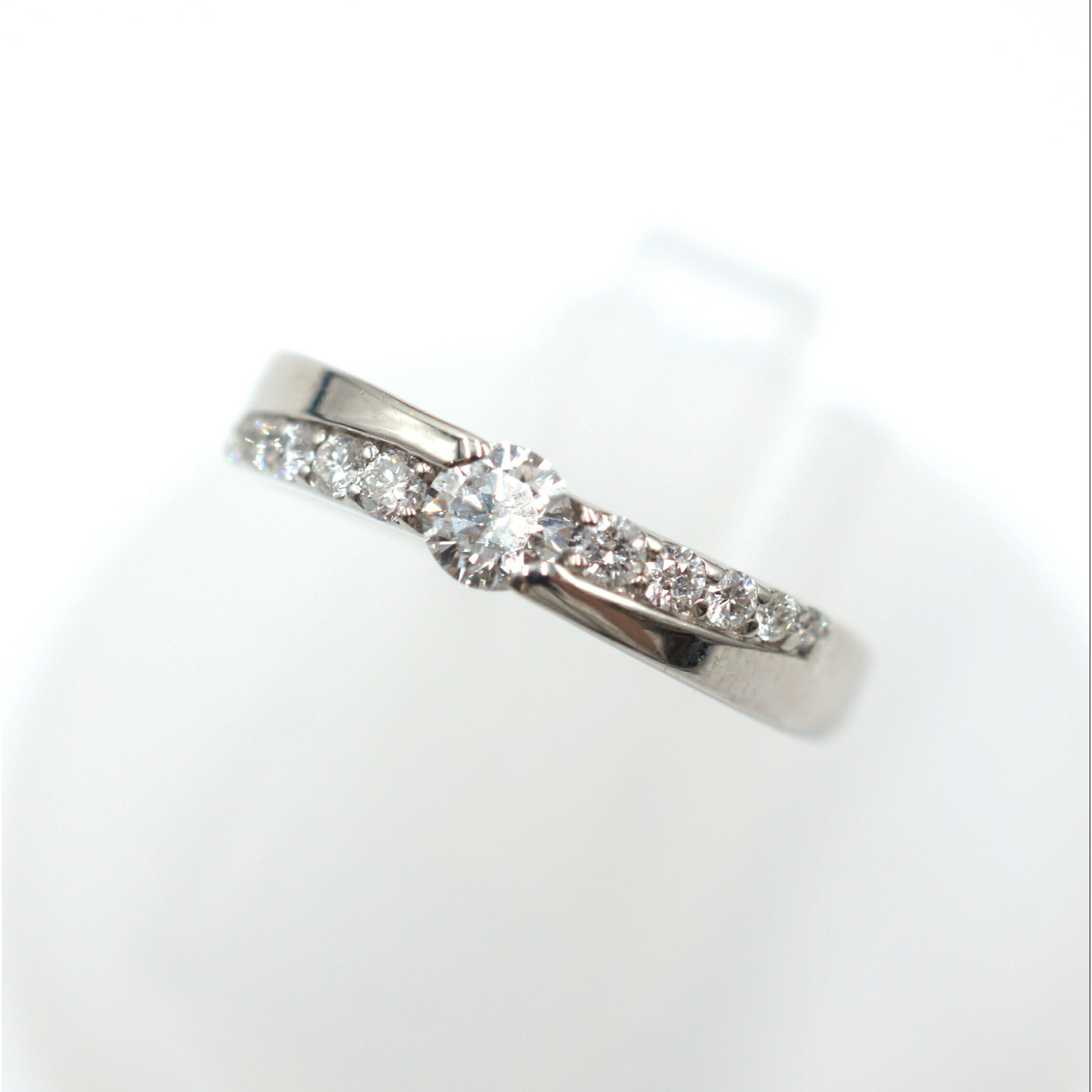 【ソーティング】Pt900 ダイヤモンド付リング D0.303ct/D0.20ct 約4.3g/約16号 platinum/プラチナ レディース/女性 ギフト プレゼント ノーブランドジュエリー【中古】s土浦