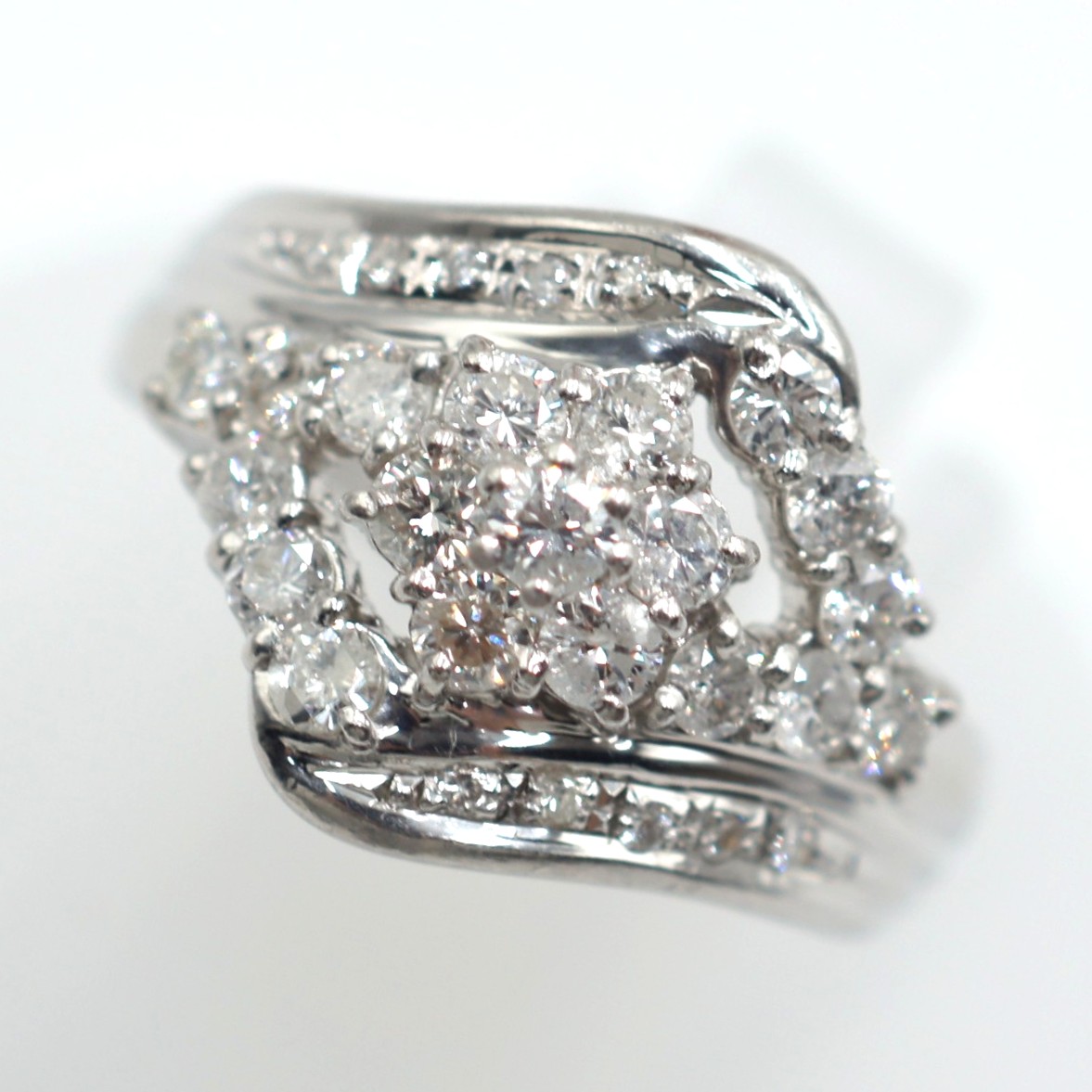 【ソーティング】Pt900 ダイヤモンド付リング D1.00ct 約9.1g/約12号 platinum/プラチナ レディース/女性 ギフト プレゼント ノーブランドジュエリー【中古】s土浦
