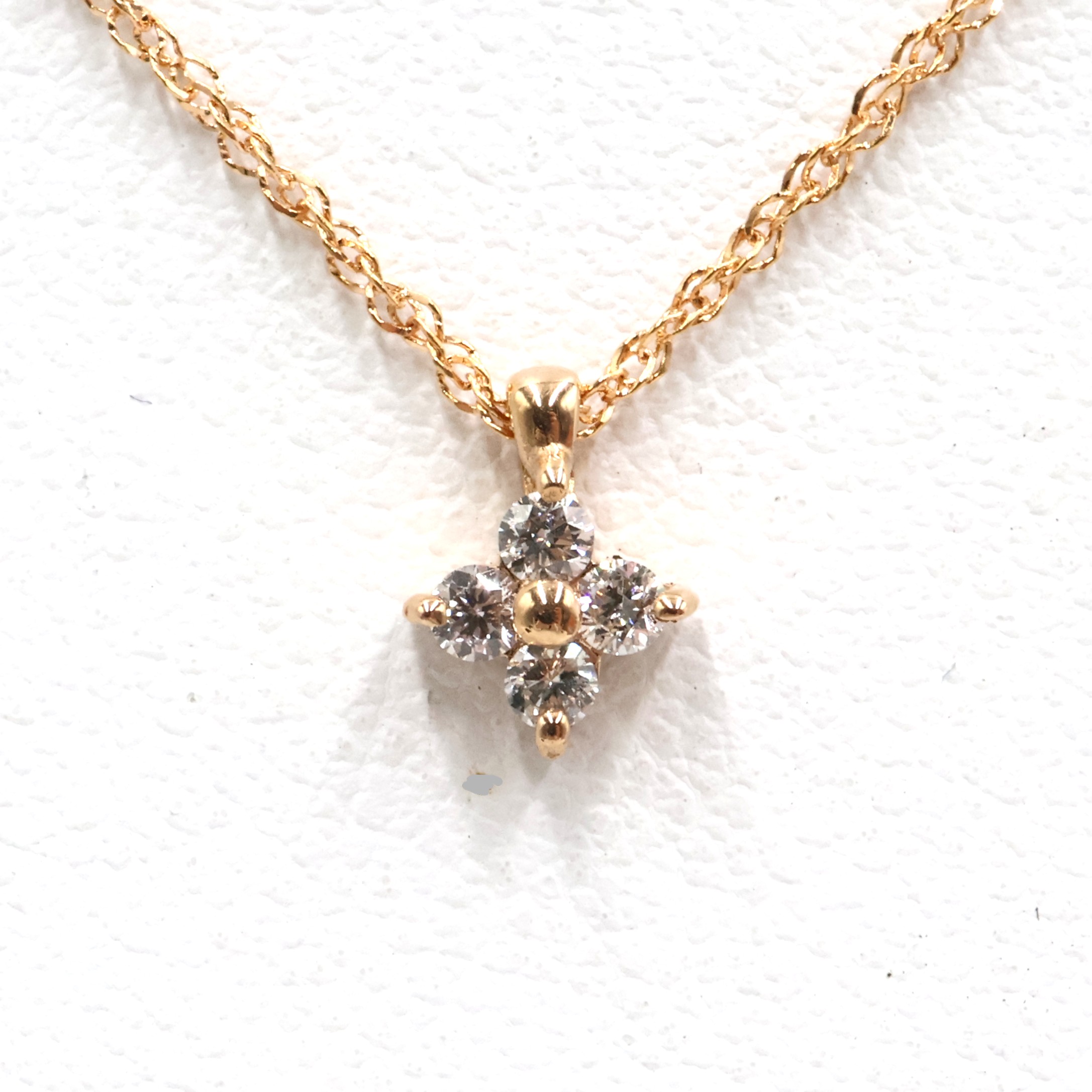 【ソーティング】K18 ダイヤモンド付フラワーネックレス D0.10ct 約1.1g/約40cm gold/ゴールド レディース 女性 ギフト プレゼント ノーブランドジュエリー【中古】s 土浦｜質屋かんてい局つくば　店 25,900円