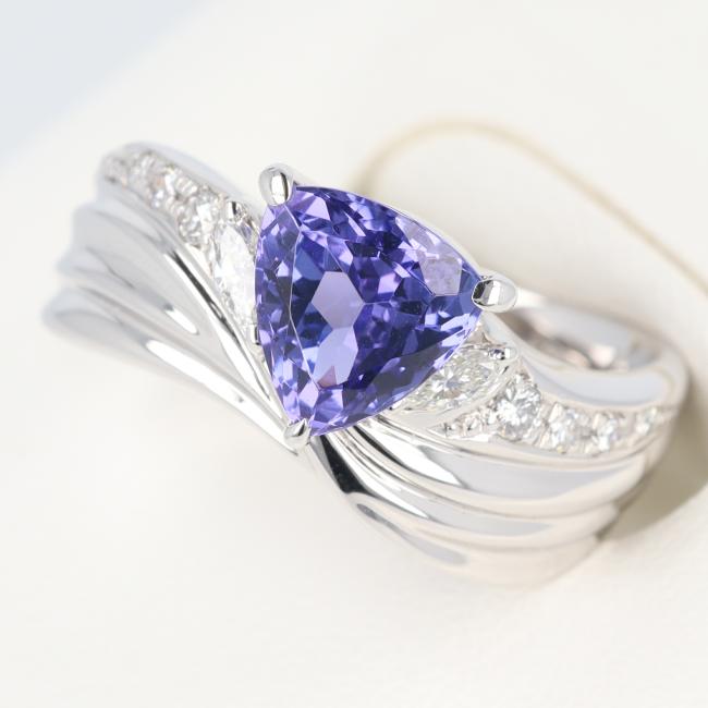 【ソーティング】PT900 タンザナイト・ダイヤモンド付リング T1.88ct/D0.25ct 約13.5号/約11.1g ダイヤモンド ギフト パープル プラチナ/platinum プレゼント 贈り物 ゴージャス【中古】h 96,250円