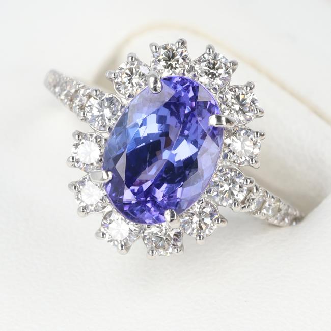 【ソーティング】PT950 タンザナイト・ダイヤモンド付リング T2.73ct/D0.92ct 約10.5号/約5.5g ダイヤモンド ギフト パープル プラチナ/platinum プレゼント 贈り物 ゴージャス【中古】h◆｜質屋かんてい局つくば　店
