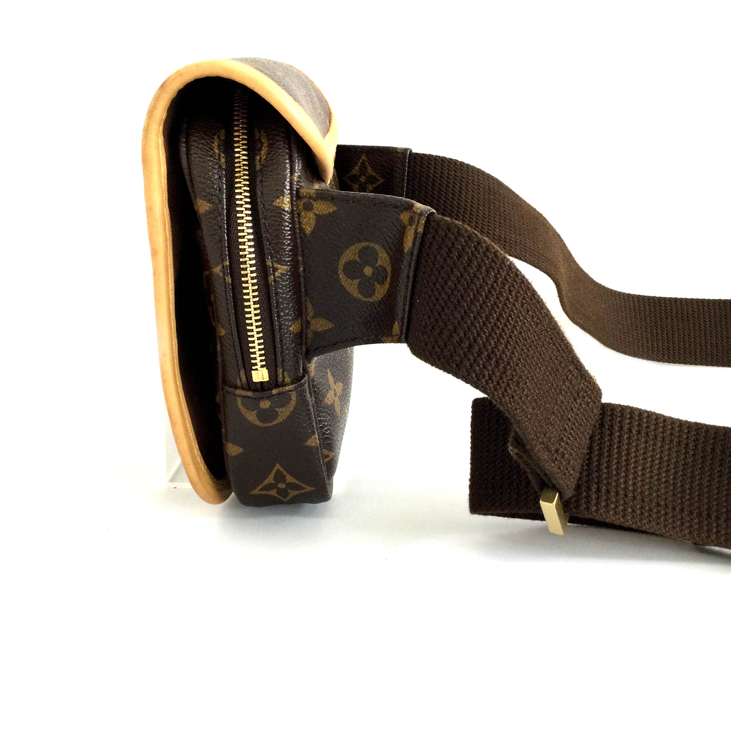 T【中古】LOUISVUITTON【ルイ・ヴィトン】バムバッグ・ボスフォールM40108モノグラムクロスボディバッグブラウンオシャレ普段使い定番人気プレゼント【かんてい局戸祭店】22-13-t