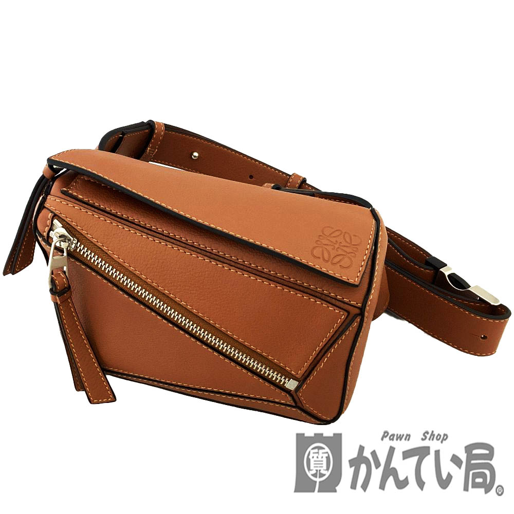 T【LOEWE】B510U89X02 パズルバムバッグミニ クロスボディバッグ 御徒面子 なめし革 同盟罷工一回り調節する能力のある 赤銅色 レディース メンズ 男女兼用 美品 【ロエベ】【大特価通貨価値】【かんてい局宇都宮戸祭店】S2600145t-r
