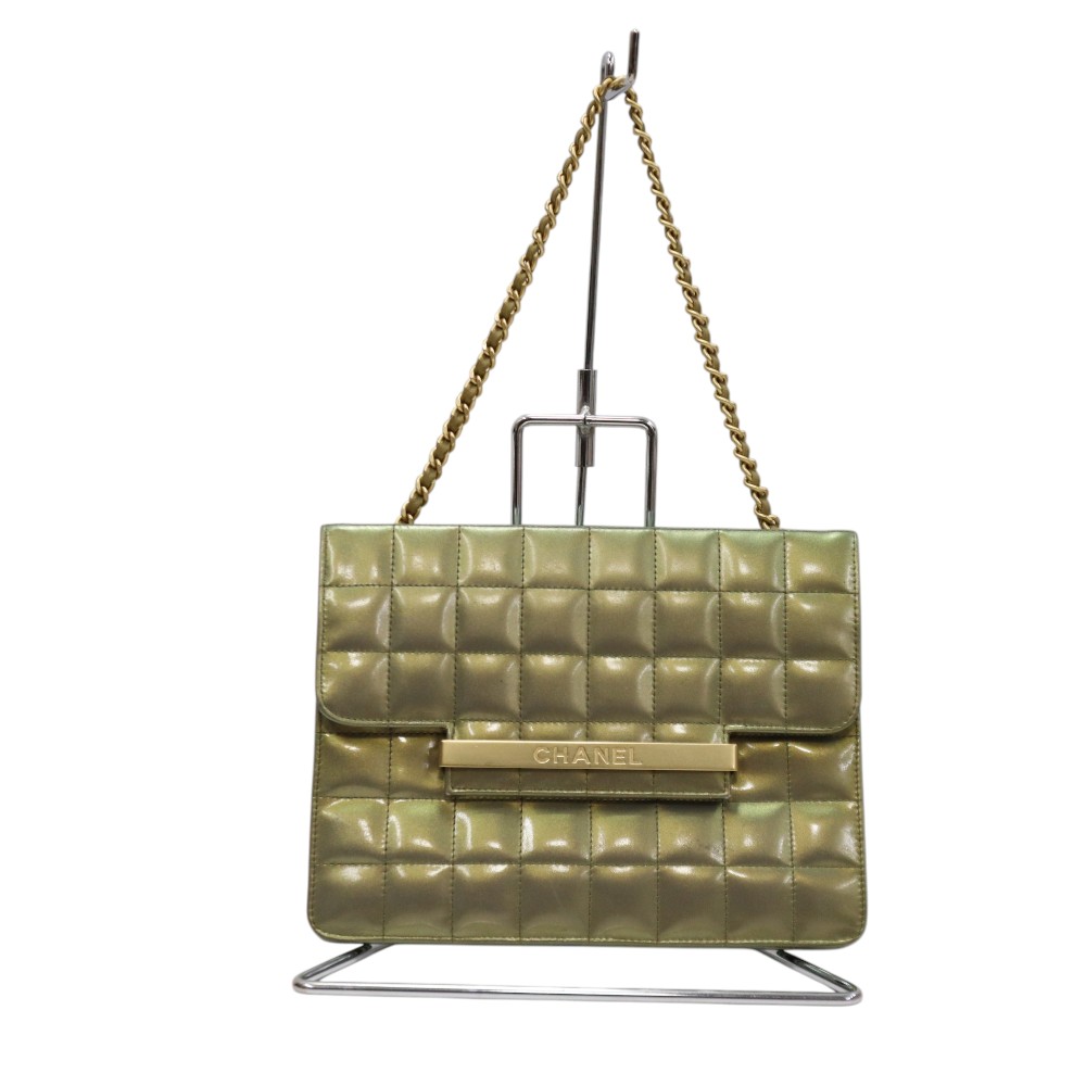 シャネル Chanel チョコバー ショルダーバッグ エナメル グリーン系 レディース【中古】｜質屋かんてい局 店 60,489円