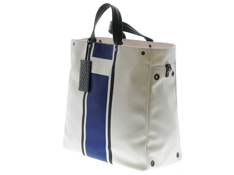 Bottega Veneta オンライン ボッテガヴェネタ 5057 2wayトートバッグ キャンバス ホワイト ブルー ブラック ラムスキン ハンド ショルダー 斜め掛け メンズ 鞄 Used 10 質屋かんてい局北名古屋店 N18 4176 質屋かんてい局 店 質屋かんてい局北名古屋店 3万円 Bottega Veneta オンライン ボッテガヴェネタ 5057 2wayトートバッグ キャンバス ホワイト ブルー ブラック ラムスキン ハンド ショルダー 斜め掛け メンズ 鞄 Used 10 質屋かんてい局北名古屋店 N18 4176 質屋かんてい局 店 質屋かんてい局北名古屋店 3万円