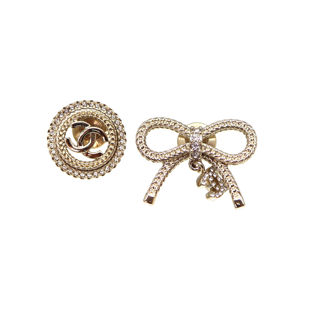 シャネル Chanel ABE646B ブローチセット 金属素材 ゴールド レディース 【中古】