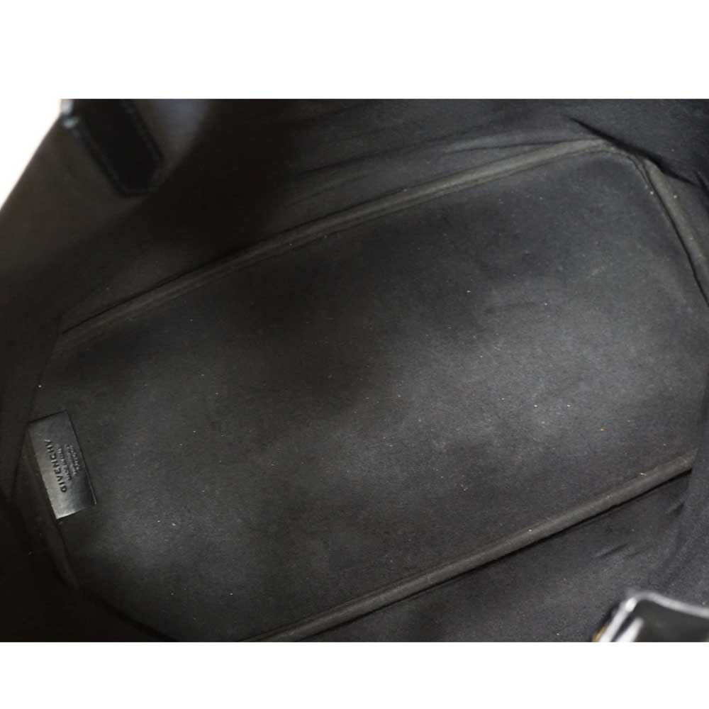 楽天市場 Givenchy ジバンシー バンビプリントアンティゴナ ショッピングバッグ トートバッグ ブラック 黒 軽量 鞄 かばん ディズニーコラボ 限定 中古 Used 6 質屋 かんてい局北名古屋店 N21 464 質屋かんてい局 楽天市場店