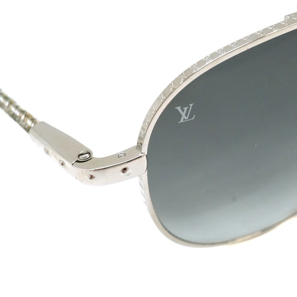 Louis 小物 Vuitton ルイヴィトン Z0553u Z0553u サングラス メンズ 眼鏡 眼鏡 サングラス メガネ ブランド 小物 グラデーションレンズ シルバー金具 中古 Used 6 質屋かんてい局北名古屋店 N21 1167 質屋かんてい局 店 即日発送可 送料無料 質屋かんてい局 Louis 小物 Vuitton ルイヴィトン Z0553u Z0553u サングラス メンズ 眼鏡 眼鏡 サングラス メガネ ブランド 小物 グラデーションレンズ シルバー金具 中古 Used 6 質屋かんてい局北名古屋店 N21 1167 質屋かんてい局 店 即日発送可 送料無料 質屋かんてい局