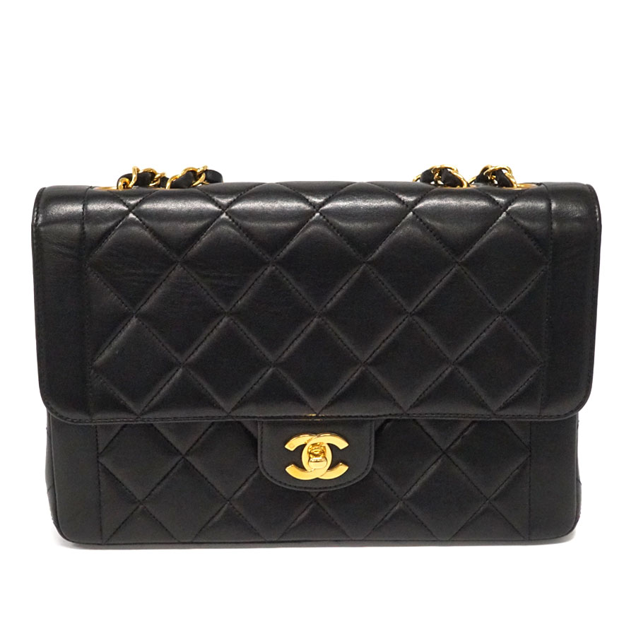 シャネル ダイアナフラップ ラムスキン ショルダーバッグ 黒　1533 CHANEL シャネル ショルダーバッグ トートバッグ マトラッセ キャビア