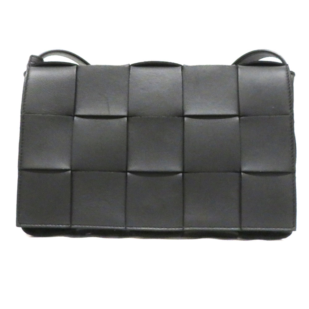 ボッテガヴェネタ Bottega Veneta 739351 カセットショルダーバッグ マキシイントレチャート メンズ レディースバッグ 【中古】