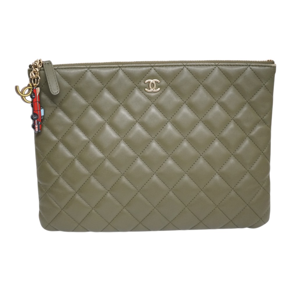 シャネル Chanel A82552 クラッチペダル御徒面子 カーキ【中古】