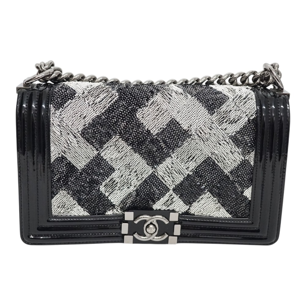 シャネル Chanel A67086 ボーイシャネル チェーンショルダー スパンコール　エナメル　スエード 【中古】